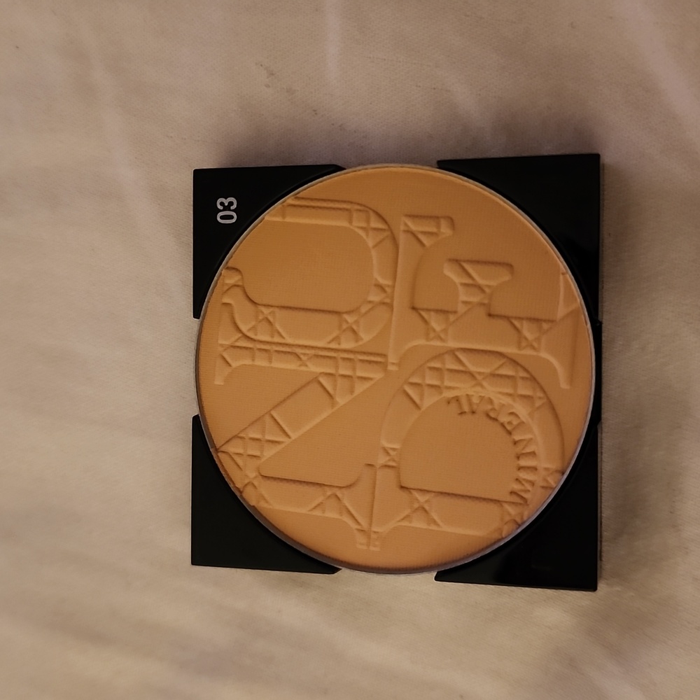 Dior nude powder